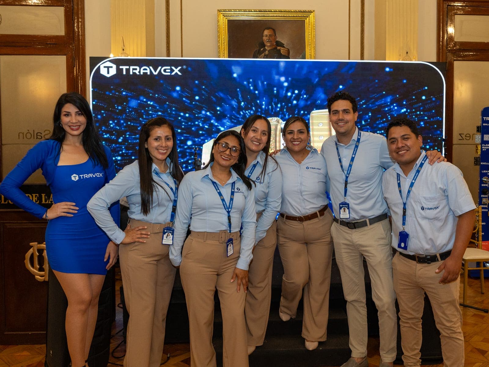 Equipo TRAVEX en un evento de la marca